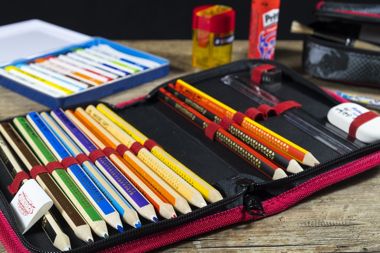 back to school, school, pencil cases-2737002.jpg